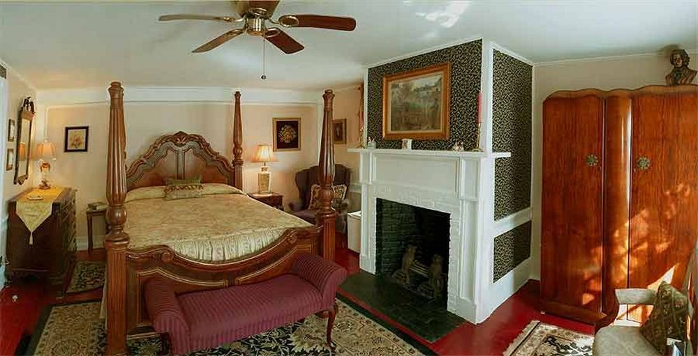 Holiday Guest House Bed & Breakfast Wells Bagian luar foto