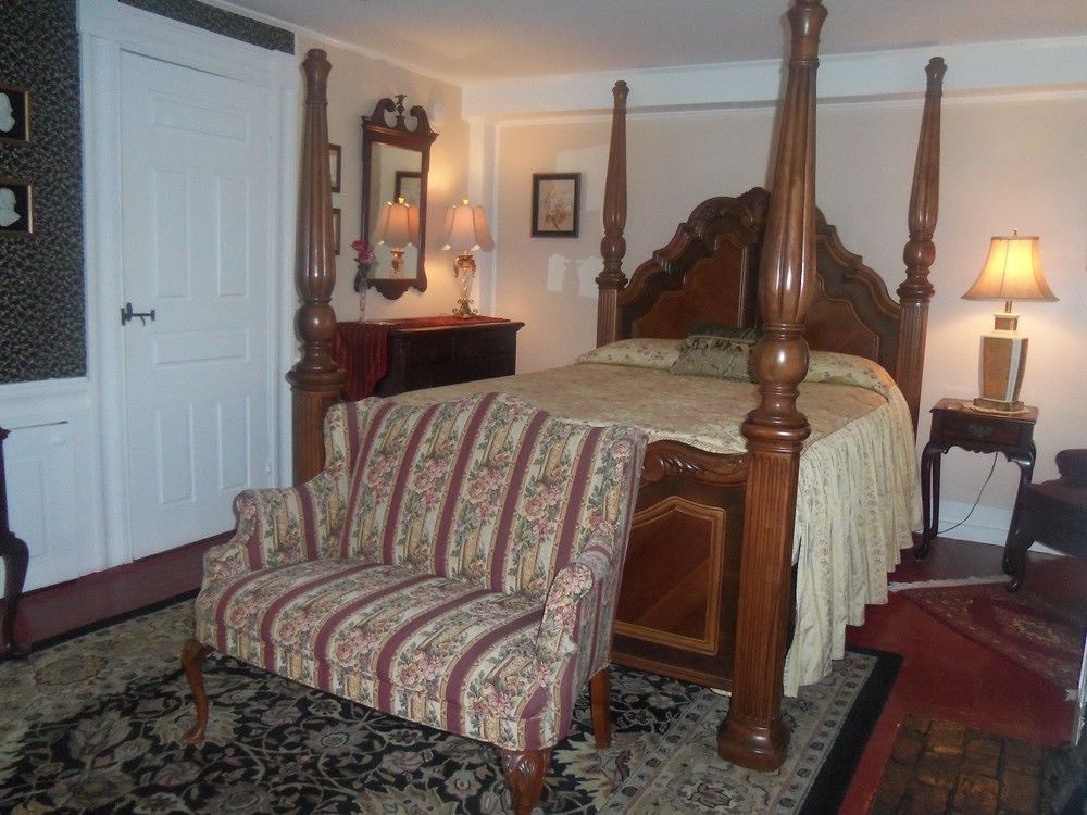 Holiday Guest House Bed & Breakfast Wells Bagian luar foto