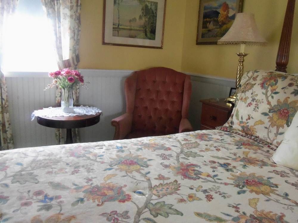 Holiday Guest House Bed & Breakfast Wells Bagian luar foto